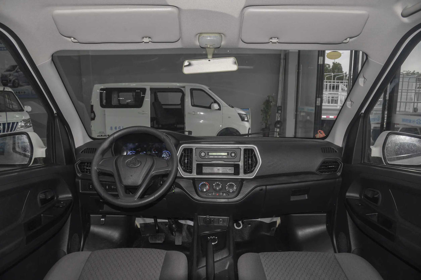 Changan Kaicheng Ruixing EM80 All-Electric Light Commercial Van