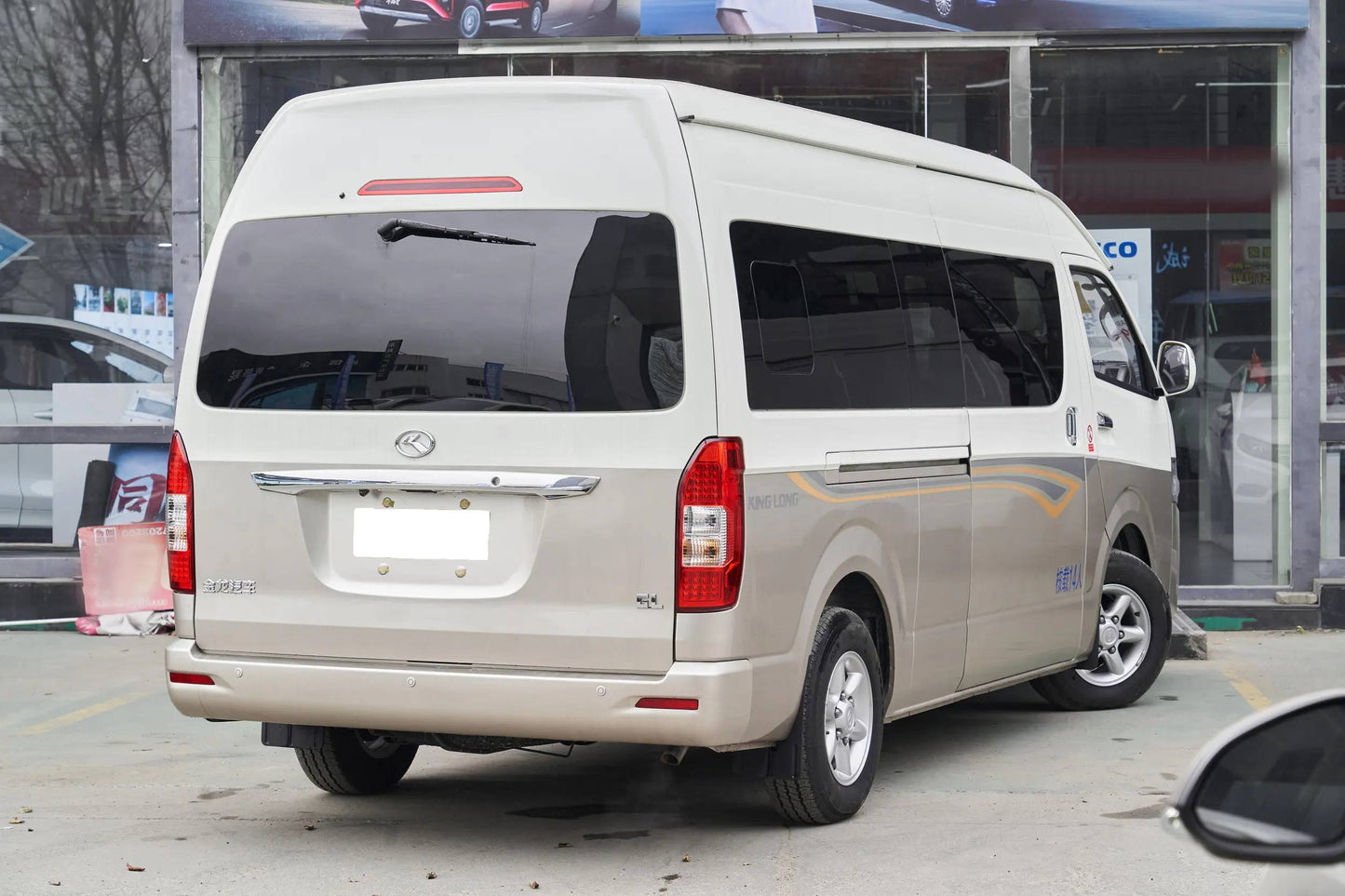 King Long 18-Seat Electric Van XMQ6552EV
