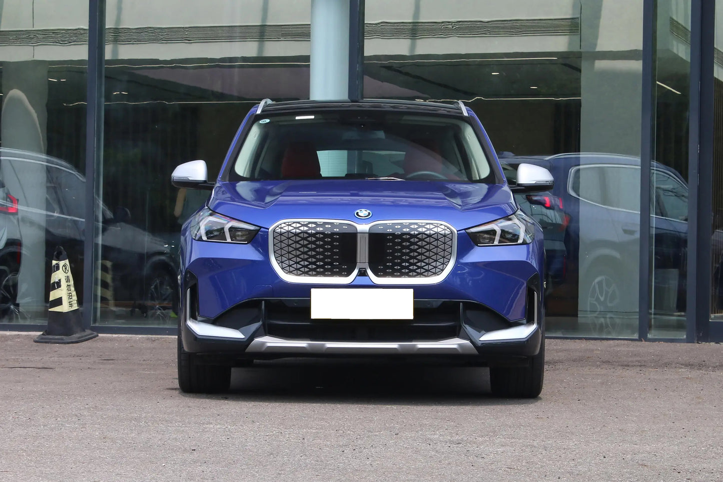 BMW iX1 Pure Electric Compact SUV