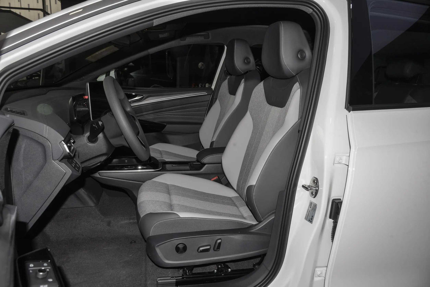 Volkswagen ID.4 CROZZ Pure Electric 5 Seater SUV
