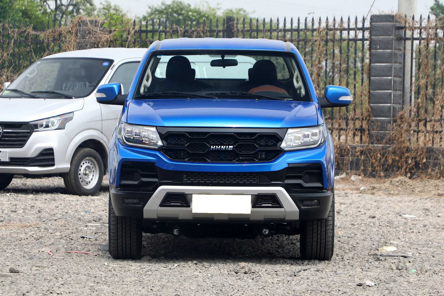 Huanghai Xianglong N1S Mid-Size Gasoline Off-Road Pickup Truck