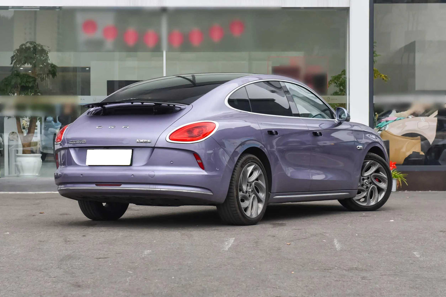 ORA Lightning Cat Midsize Pure Electric 4WD Long Range Sedan