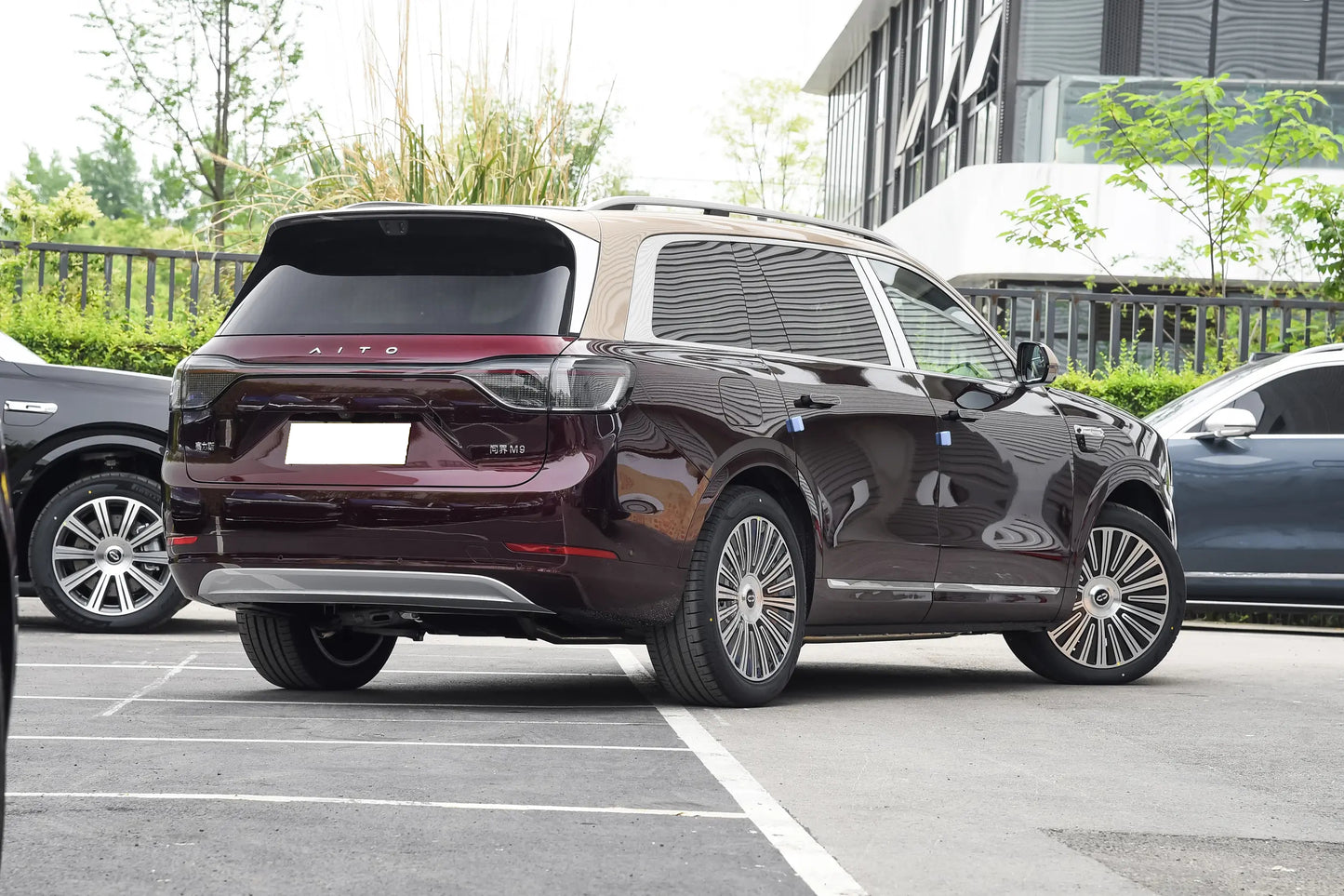 AITO M9 Luxury SUVs 6-Seater Large SUVs Electric Cars Range - Extended Electric Vehicle