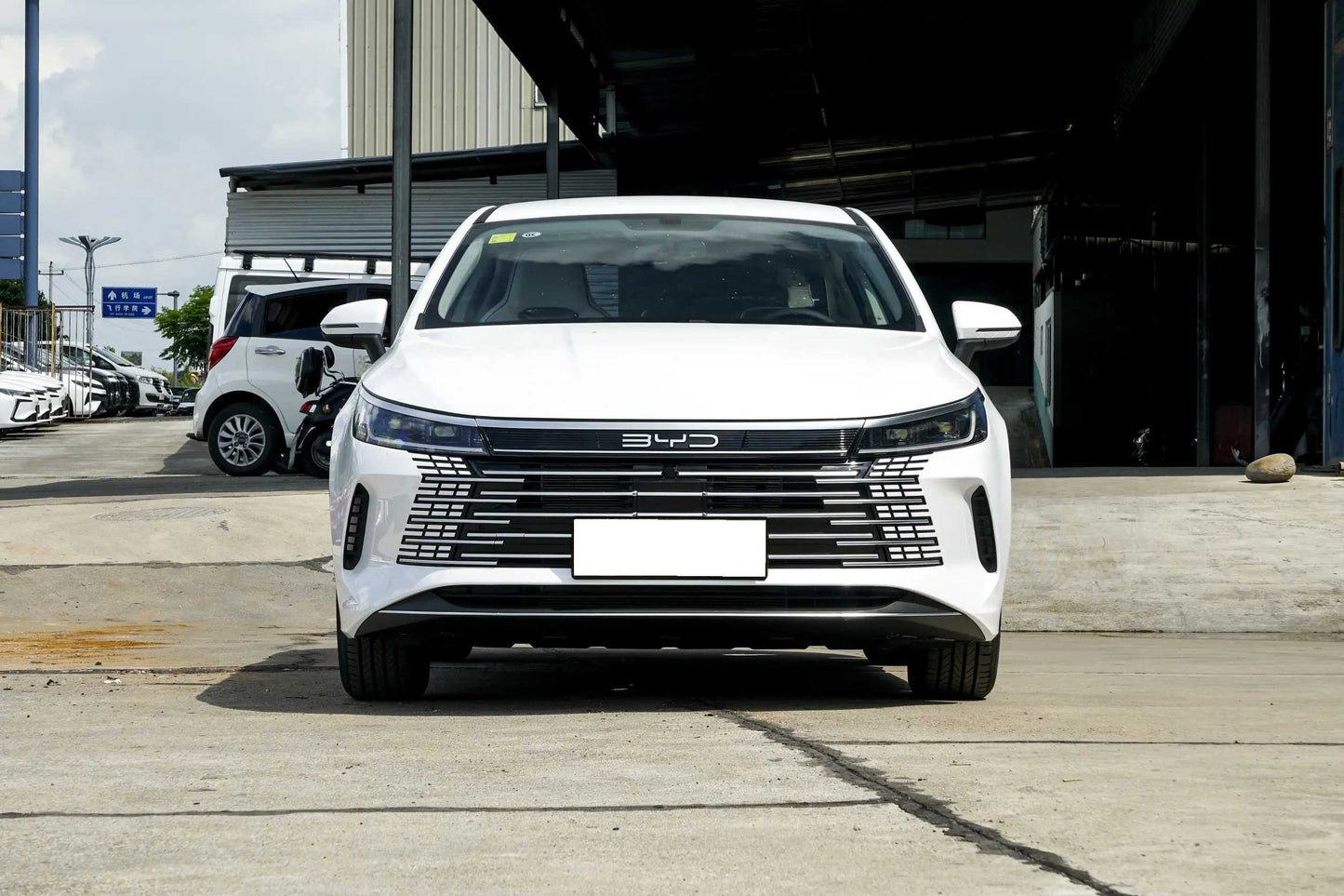 BYD Destroyer 05 Plug-in Hybrid Sedan