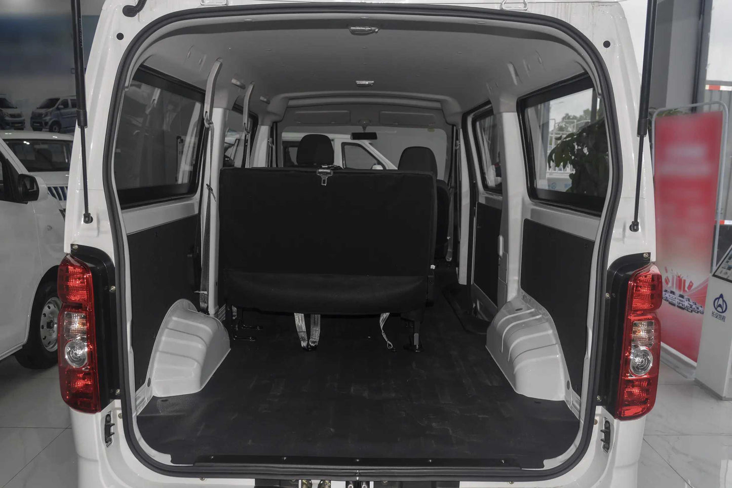 Changan Kaicheng Ruixing EM80 All-Electric Light Commercial Van