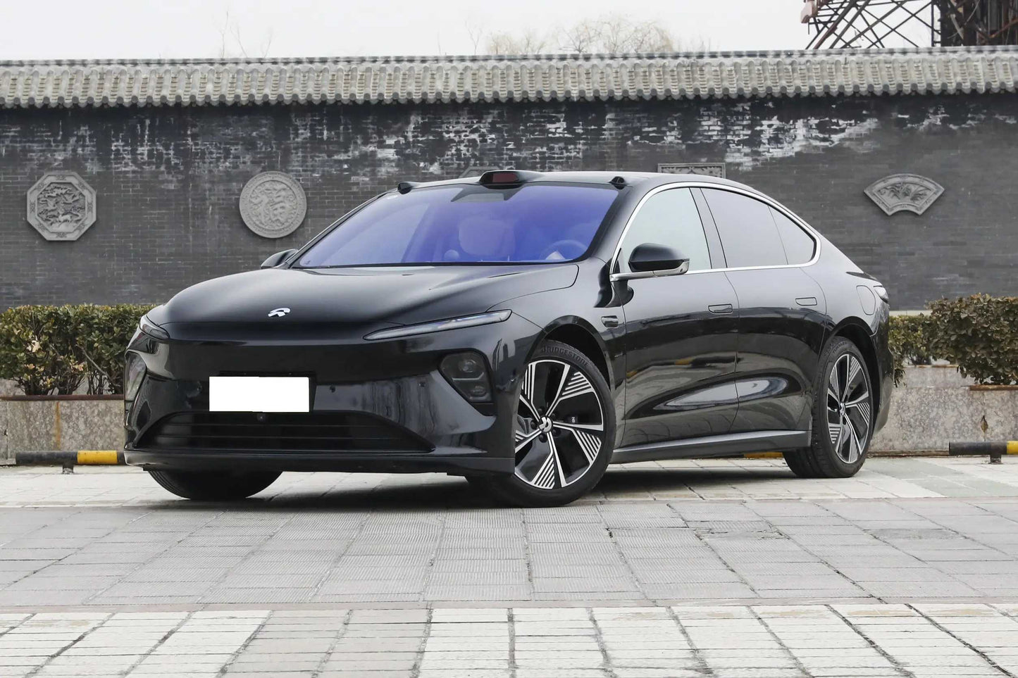 NIO ET7 Full-Size Luxury Electric Sedan