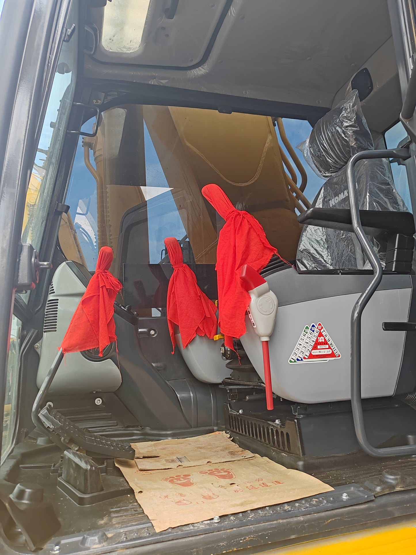 Komatsu PC450-8 Hydraulic Excavator