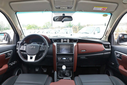 Huanghai Xianglong N1S Mid-Size Gasoline Off-Road Pickup Truck