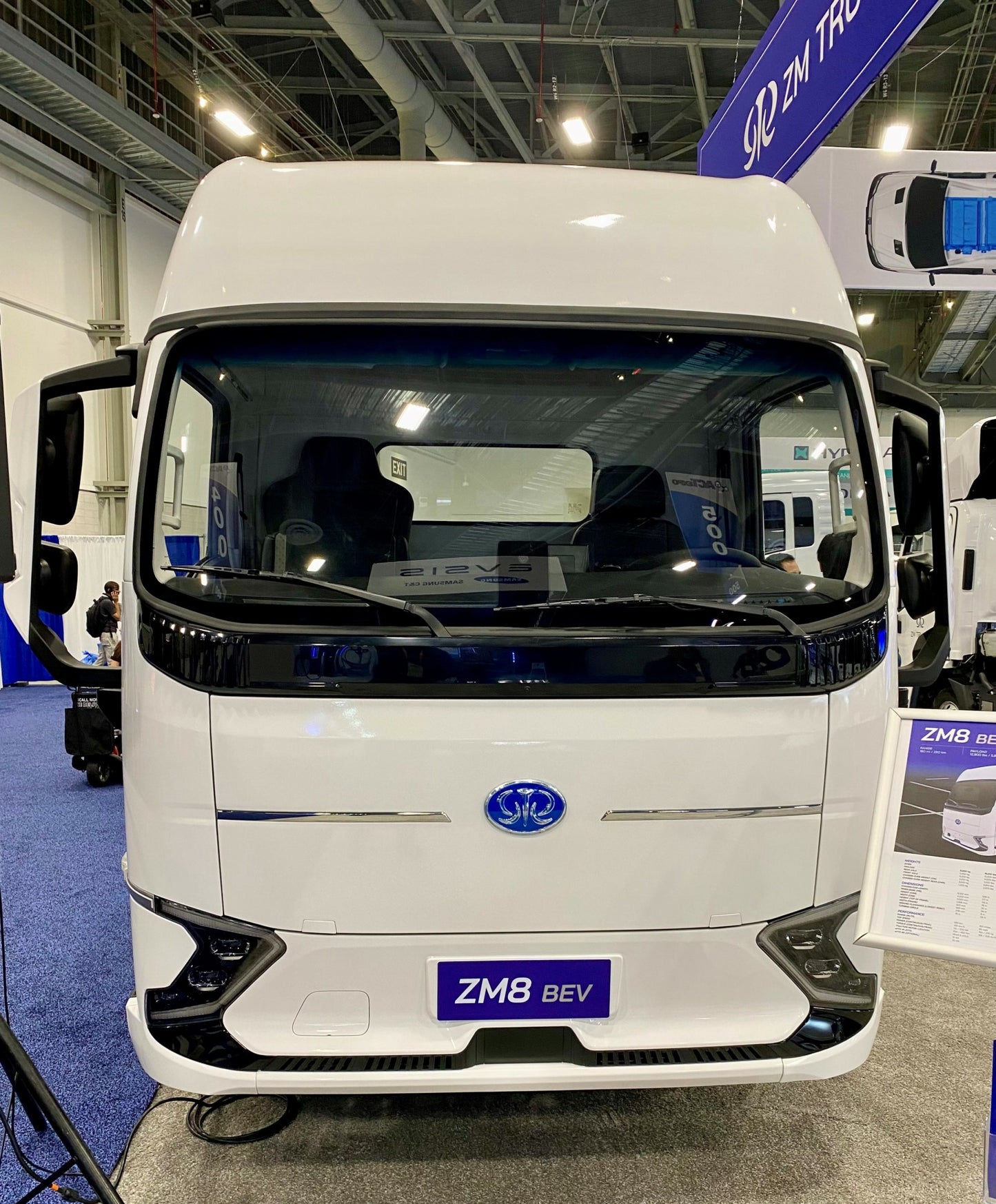 ZO MOTORS ZM8 Full-Size Commercial Electric Trucks