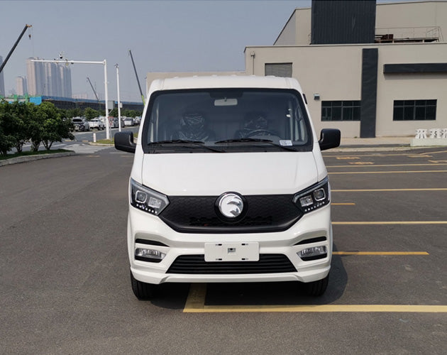 Yuchai Yuda V7 Light/Medium Electric Passenger / Cargo Vehicle